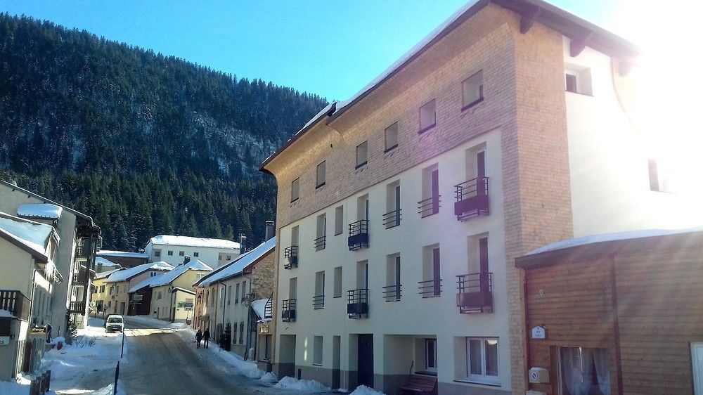 Residence Les Tavaillons Mijoux Exterior photo